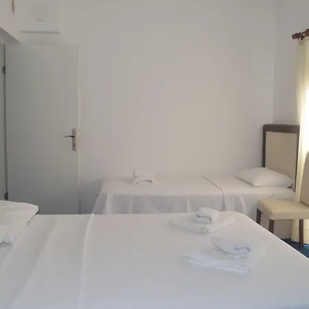 Hotel Lacivert Sefacamlik